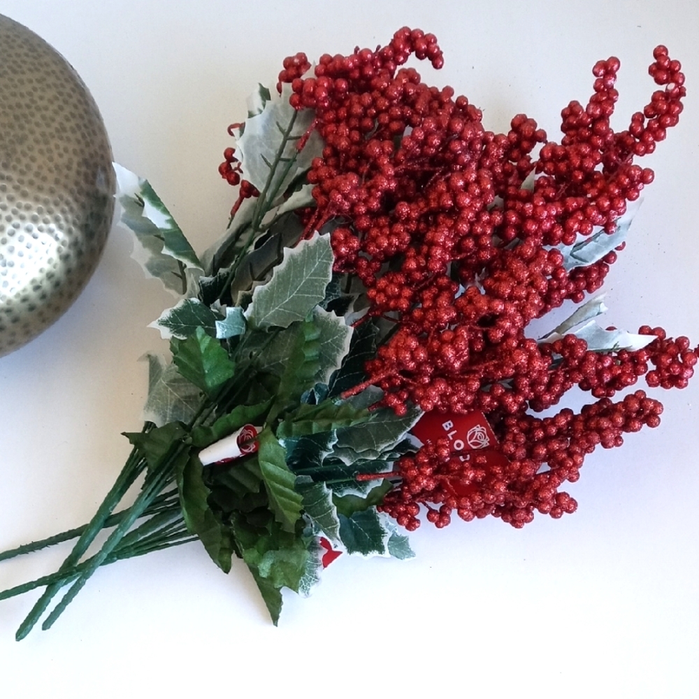 5x Bloom Holiday Faux Artificial Red Berry Spray Stems Arrangement Home Accents
